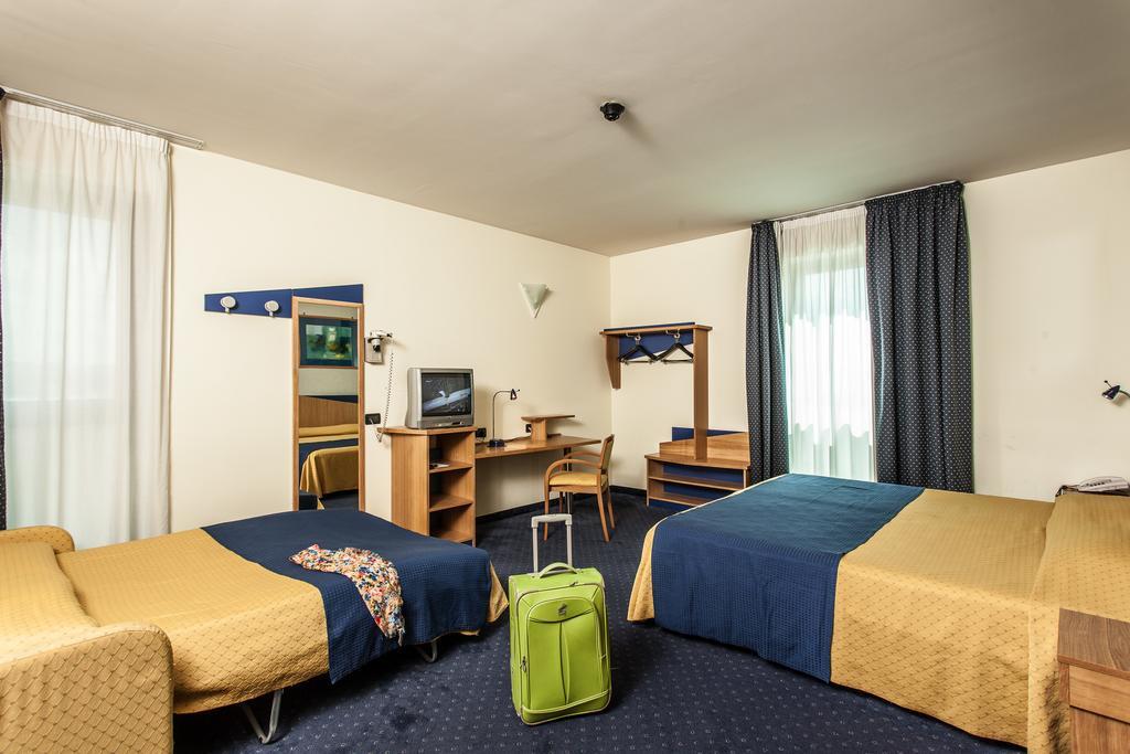 Hotel Mastai Senigallia Exteriör bild